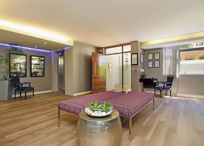 The Hyde All Suite Hotel